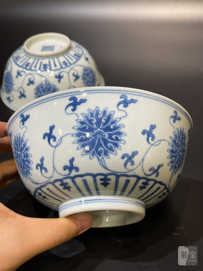 清道光 青花缠枝莲纹碗一对 - 图12